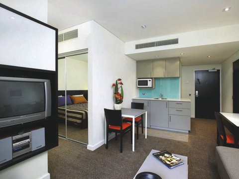 Adina Apartment Hotel Perth - Accommodation NSW 2