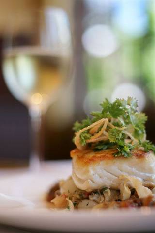 Albury Manor House - Accommodation NSW 2