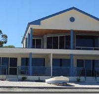 Ambience Apartments Coffin Bay - Accommodation NSW