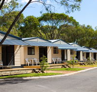Amblin Holiday Park - Accommodation NSW