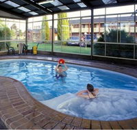 Arkana Motor Inn  Terrace Apartments - Accommodation NSW