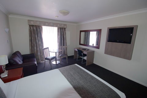 Ashby House Motor Inn - Accommodation NSW 2