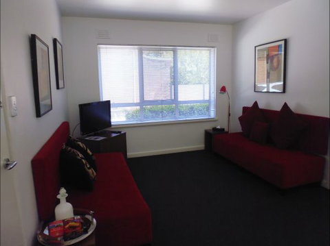 Apartments Of South Yarra - Accommodation NSW 4