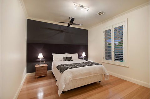 Mount Gambier Accommodation - Accommodation NSW 6