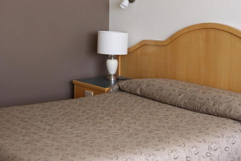 Adelaide International Motel - Accommodation NSW 4