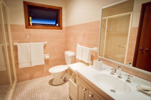 Camden Hillview - Accommodation NSW 5