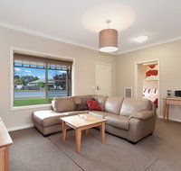 Hamilton Accommodation - Accommodation NSW