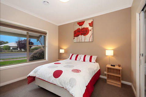 Hamilton Accommodation - Accommodation NSW 7
