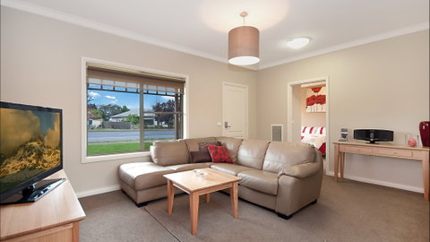 Hamilton Accommodation - Accommodation NSW 10
