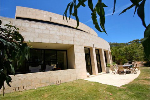 SLR Margaret River Holiday Homes - Accommodation NSW 0