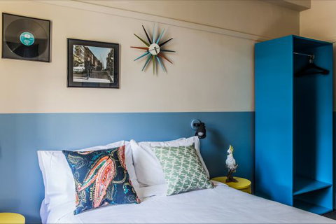 Darlo Bar At The Royal Sovereign Hotel - Accommodation NSW 3