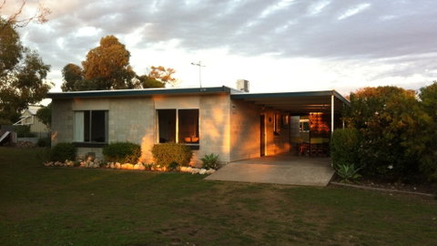 Umall - Accommodation NSW 4