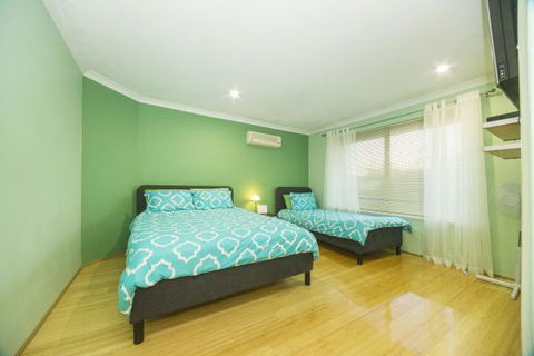 Alpha Homestay - Accommodation NSW 0