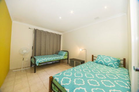 Alpha Homestay - Accommodation NSW 3