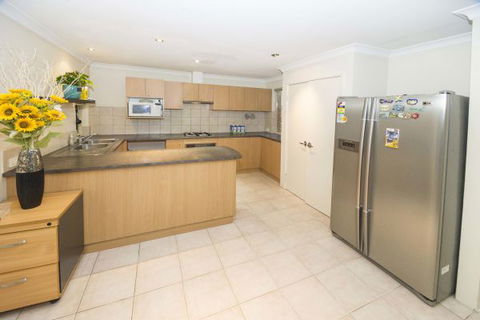 Alpha Homestay - Accommodation NSW 7