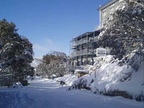 Cedarwood Apartments - Accommodation NSW 9