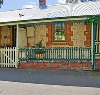 The Lion Cottage - Accommodation NSW