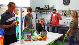 Adelaide Backpackers Inn - Accommodation NSW 0