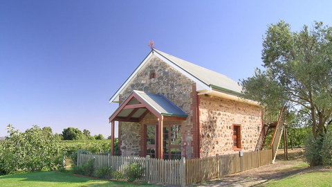 Strathlyn Bed And Breakfast - Accommodation NSW 0
