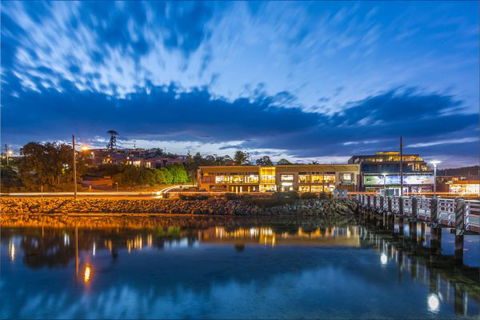 Merimbula Lakeview  Hotel  - Accommodation NSW 8