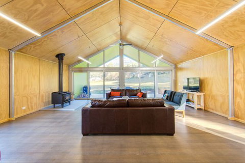 Nine Steps - Accommodation NSW 4