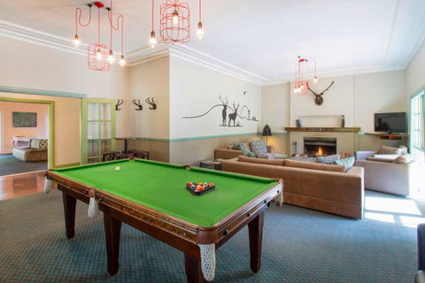 Oscar's On The Yarra - Accommodation NSW 4