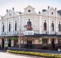 Pedens Hotel - Accommodation NSW