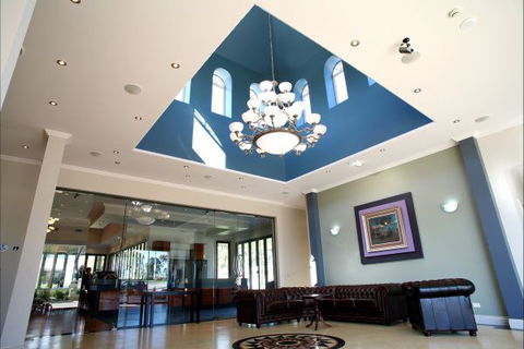 Shangri La Gardens Motel And Function Centre - Accommodation NSW 2