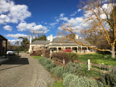 Strathlyn Bed And Breakfast - Accommodation NSW 4