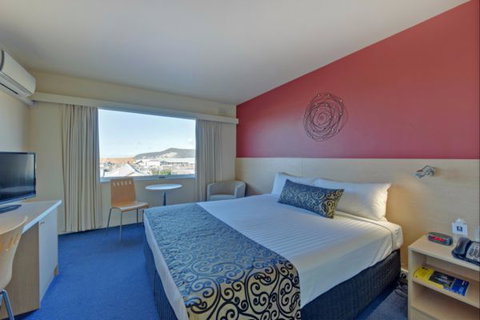 Burnie Central Townhouse Hotel  - Accommodation NSW 2