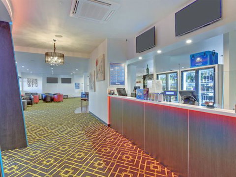 Burnie Central Townhouse Hotel  - Accommodation NSW 3