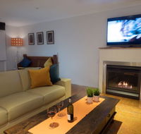 Alice's Palace Ocean Grove - Accommodation NSW
