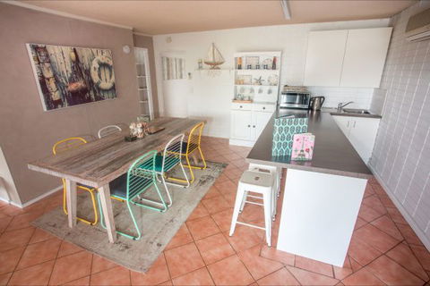 Arlingtons Accommodation - Accommodation NSW 4