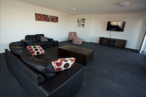 Aspire Mayfield - Accommodation NSW 3