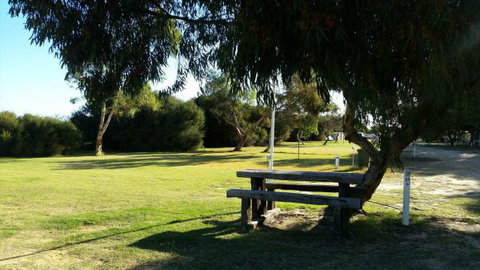 Batavia Coast Caravan Park - Accommodation NSW 0