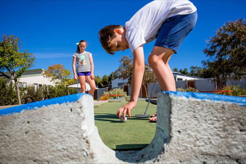 BIG4 Hopkins River Holiday Park - Accommodation NSW 8