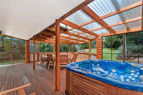 Cooks Retreat Warrnambool - Accommodation NSW 5