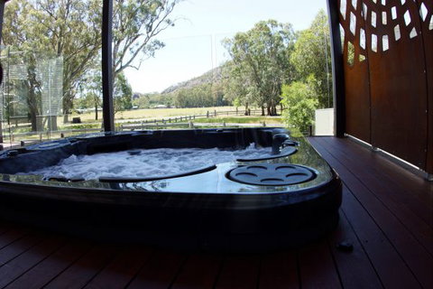 Hemley House - Accommodation NSW 3