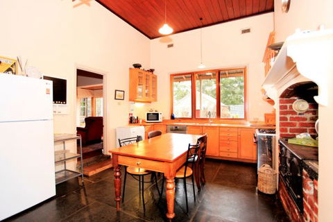 Lochinver Farm Homestead And Cottages - Accommodation NSW 3