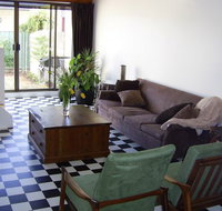 Peace By The Park - Accommodation NSW