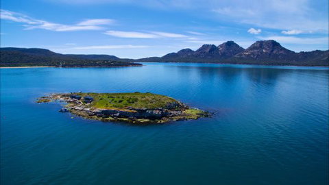 Picnic Island - Accommodation NSW 1