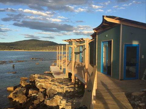 Picnic Island - Accommodation NSW 4