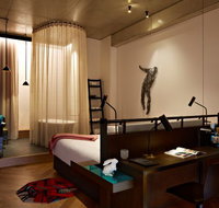 QT Melbourne - Accommodation NSW