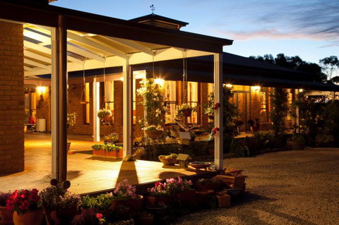 Sanctuary@Waratah - Accommodation NSW 1