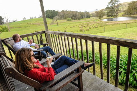 Wines For Joanie Cottage - Accommodation NSW 2