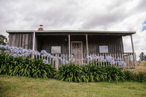 Wines For Joanie Cottage - Accommodation NSW 3
