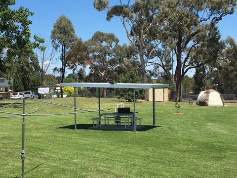 Canobolas Caravan Park - Accommodation NSW 9