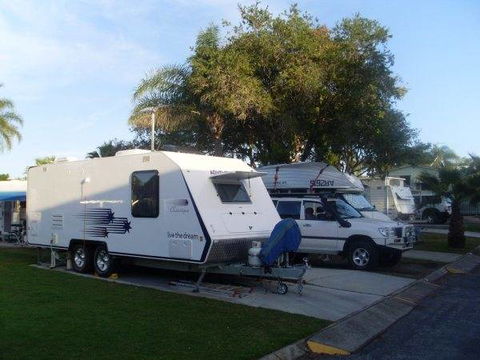 Australiana Top Tourist Park - Accommodation NSW 4