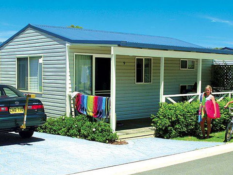 Beachfront Holiday Resort - Accommodation NSW 5