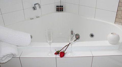 BIG4 Middleton Beach Holiday Park - Accommodation NSW 3